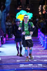 BIB: 5200
                            <button type="button" onclick="openModal(26223638)" class="btn btn-primary btn-sm float-right btn-popup" data-toggle="modal" data-target=".modal-high-quality">
                        <i class="fas fa-shopping-cart"></i> Add to Cart
                    </button>
                                            <button type="button" onclick="isThisMe(26223638, true)" class="btn btn-success btn-sm float-right btn-popup btn-isme hidden" data-toggle="tooltip" data-placement="bottom" title="นี่คือรูปของคุณใช่ไหม คลิกที่นี่เพื่อเอาเข้าอัลบั้ม">
                        <i class="fas fa-plus"></i> Add to album
                    </button>
                    <button type="button" onclick="isThisMe(26223638, false)" class="btn btn-warning btn-sm float-right btn-popup btn-isnotme hidden">
                        <i class="fas fa-ban"></i> Remove from album
                    </button>